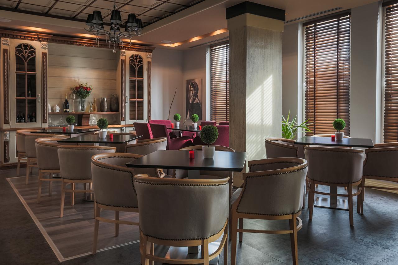 "L'Art De Vivre" Resort คอร์เชอ ภายนอก รูปภาพ